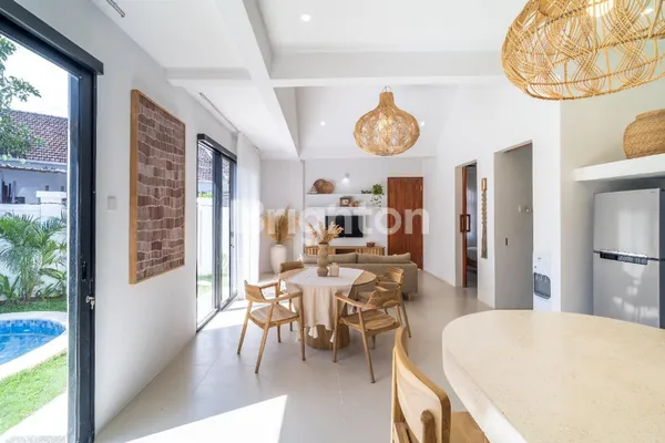 image DIJUAL VILLA 2 BEDROOM DI NUSA DUA, BALI (5)