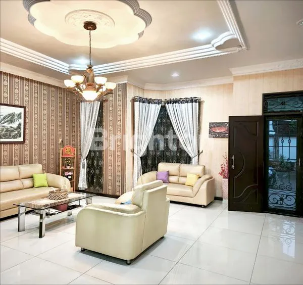 image HUNIAN EKSKLUSIF FULL FURNISHED, LT 210M², LOKASI STRATEGIS MEDAN (1)