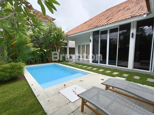 image  VILLA ELEGANT & TENANG 3 BR FULLY FURNISHED DI PADANG LINJONG CANGGU – DEKAT KE PANTAI (2)