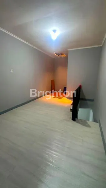 image RUMAH 2 LANTAI SIAP HUNI 30M² PINGGIR JALAN DI SUNTER AGUNG JAKARTA UTARA (6)