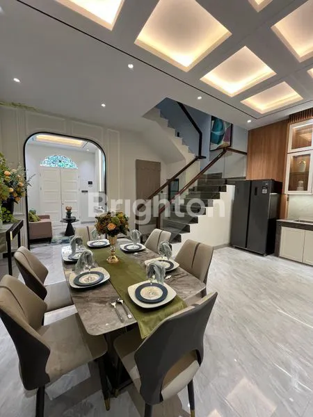 image ROYAL AVENUE (3)