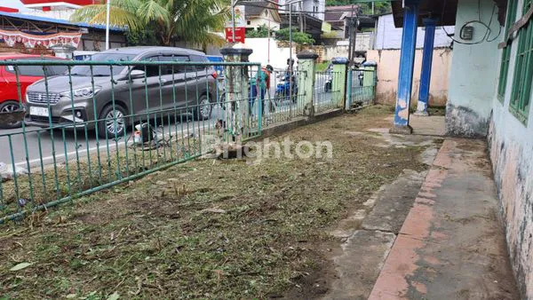 image RUMAH LEBAR 15 METER PINGGIR JALAN POROS (5)