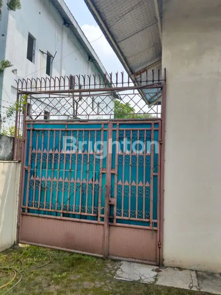 image RUMAH STRATEGIS SRENGSENG, 5 KT & CARPORT 4 MOBIL (8)