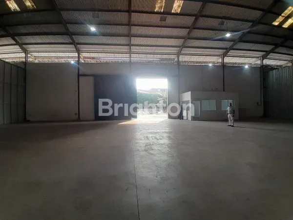 image GUDANG LUAS 900M² DI ANCOL BARAT, SIAP SEWA (5)