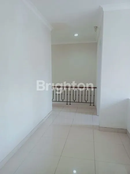 image RUMAH BAGUS SIAP HUNI EMINENT VIVACIA  BSD\N (7)