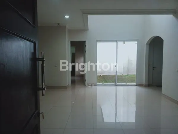 image RUMAH BAGUS SIAP HUNI EMINENT VIVACIA  BSD\N (2)