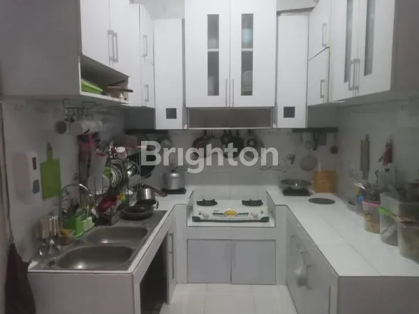 image RUMAH MINIMALIS 2 LANTAI  (7)