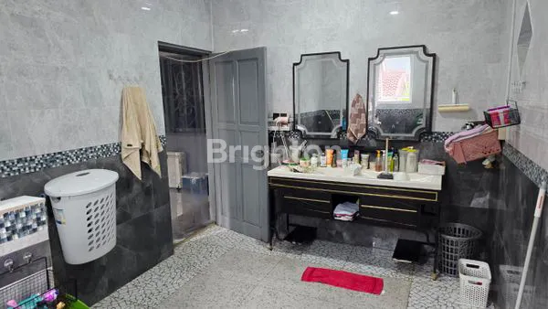 image RUMAH HOEK LUAS & NYAMAN HUNI DI CENGKARENG JAKBAR. (5)