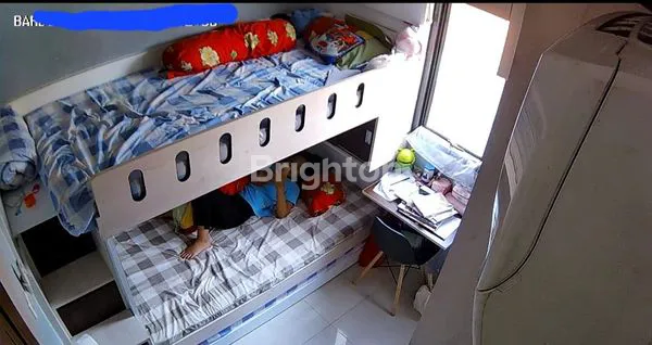 image RUMAH CANTIK HARGA MIRING DI DURI KOSAMBI CENGKARENG JAKBAR.SEMI FURNISHED SIAP HUNI. (5)