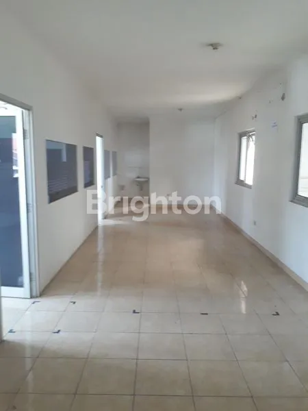 image GUDANG STRATEGIS DI JATIWARINGIN, LT 807M² (2)