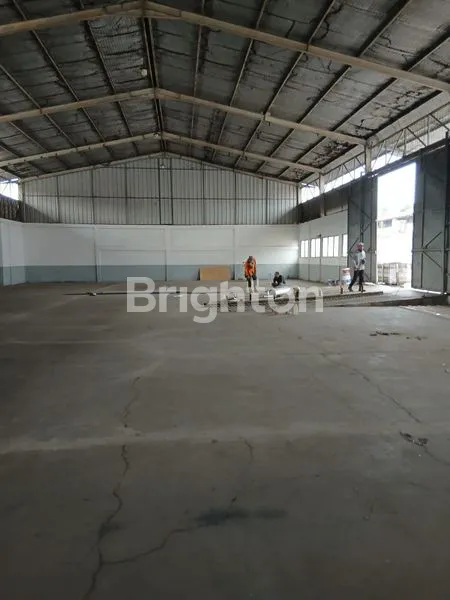 image GUDANG SEWA DI BUARAN CIBINONG (3)