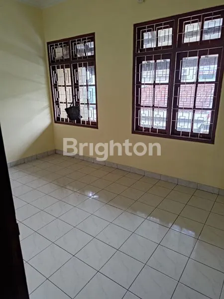 image HUNIAN STRATEGIS DI TAMAN ASRI KREO, 4 KT & 5 KM (7)