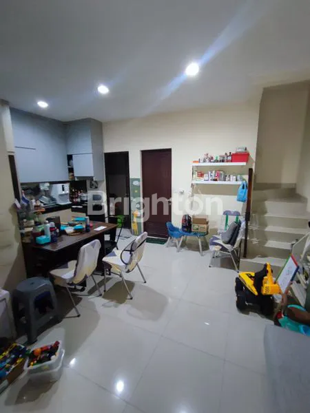 image HUNIAN STRATEGIS 3 KT DI GREEN VILLAGE CIPONDOH (8)