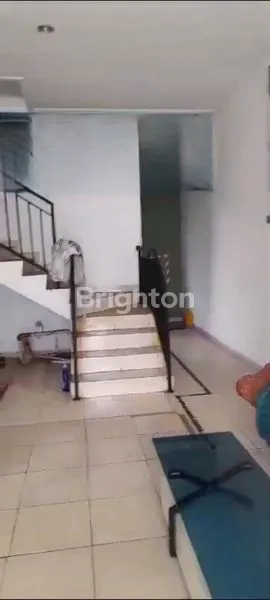 image RUKO 2 LANTAI SIAP USAHA, LOKASI JALAN RAYA, SHM (2)