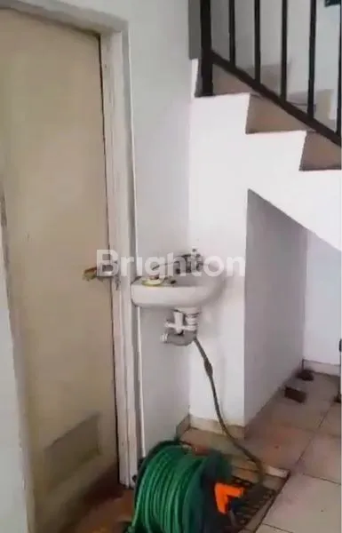 image RUKO 2 LANTAI SIAP USAHA, LOKASI JALAN RAYA, SHM (3)