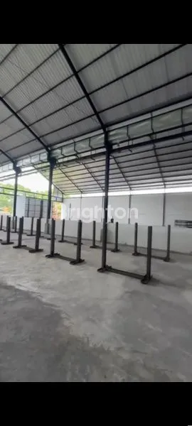 image GUDANG BESAR DISEWAKAN JALUR STRATEGIS BYPASS IB MANTRA – KERAMAS, GIANYAR, BALI (2)