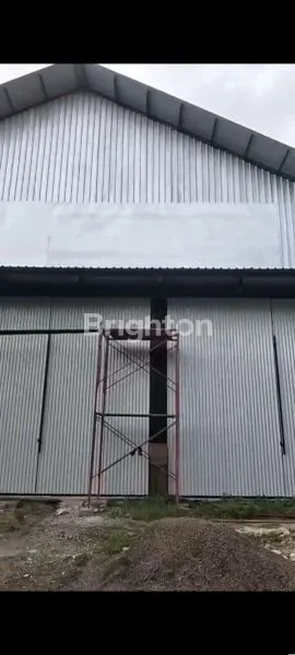 image GUDANG BESAR DISEWAKAN JALUR STRATEGIS BYPASS IB MANTRA – KERAMAS, GIANYAR, BALI (4)