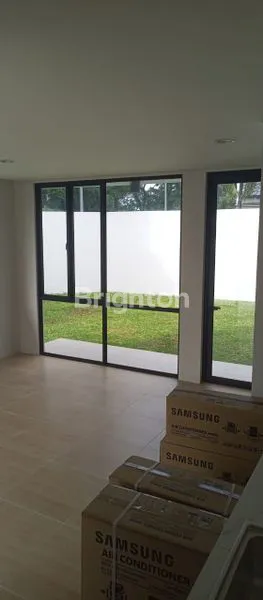 image RUMAH ASRI DI LIPPO VILLAGE, LT 128M², 3 KT (3)