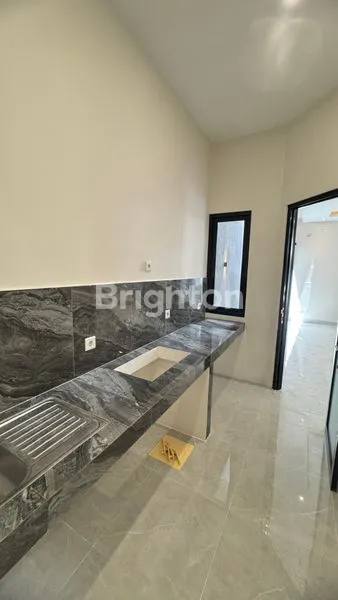 image NEW GRESS RUMAH MINIMALIS WOODLAND CITRALAND (6)