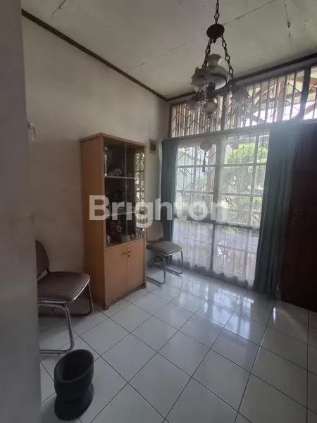image MOST INTERESTED - RUMAH LAMA COCOK BISNIS KOSAN DI JALAN KANO, KELAPA DUA - TANGERANG (4)