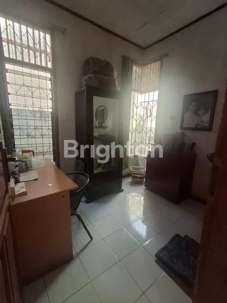 image MOST INTERESTED - RUMAH LAMA COCOK BISNIS KOSAN DI JALAN KANO, KELAPA DUA - TANGERANG (6)