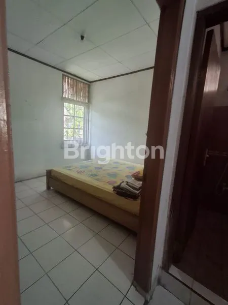 image MOST INTERESTED - RUMAH LAMA COCOK BISNIS KOSAN DI JALAN KANO, KELAPA DUA - TANGERANG (7)