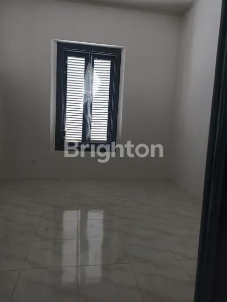 image RUMAH TEMPAT USAHA MADIUN (3)