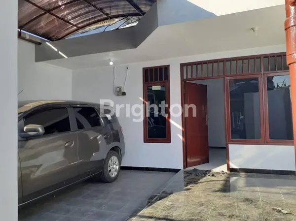 image RUMAH DI JALAN SIMPANG DARMO PERMAI SURABAYA (2)