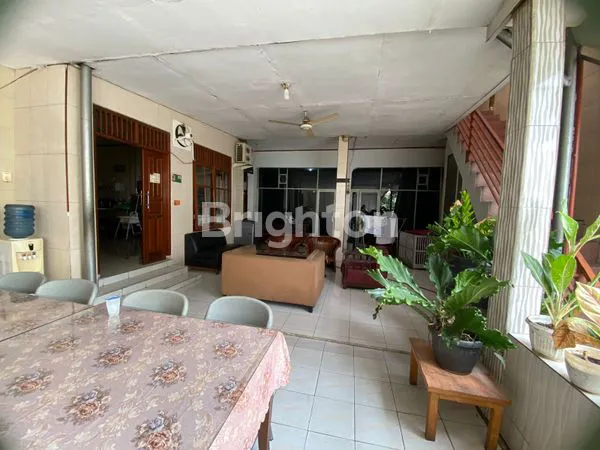 image RUMAH KOST 3 LANTAI 32 KAMAR DI RAWAMANGUN (7)