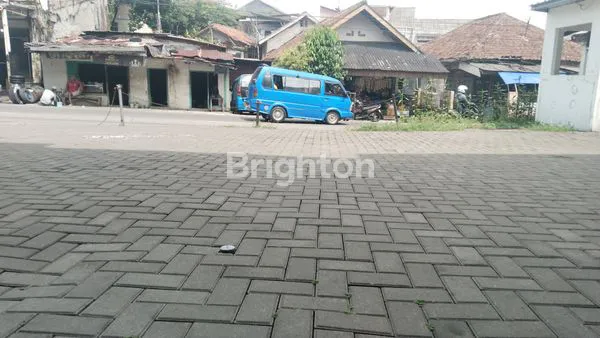 image RUKO SIAP PAKAI, PARKIR LUAS DI LOKASI RAMAI (6)