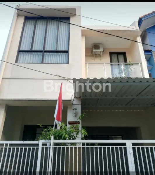 image RUMAH STRATEGIS  SHM 2 LANTAI DI BOGOR UTARA (1)