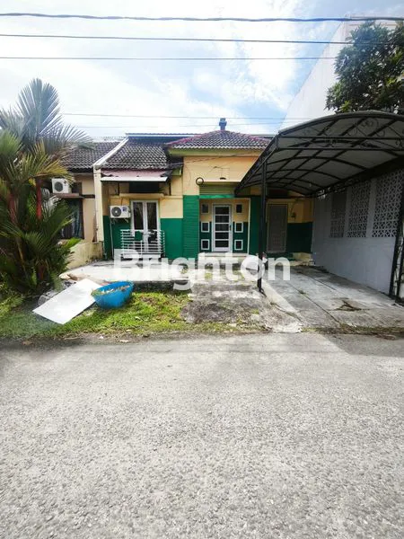 image RUMAH MINIMALIS SEMI-FURNISH, LT 120M² DI BALIKPAPAN (1)