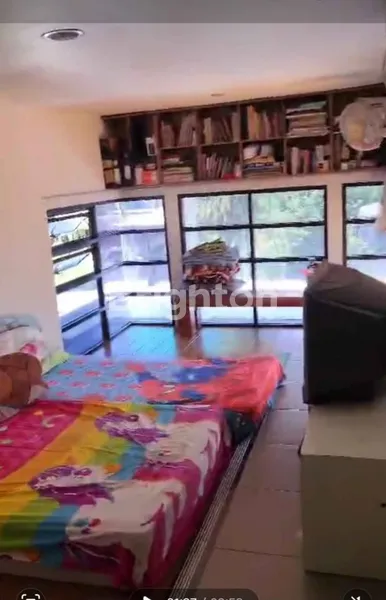 image RUMAH ONE GATE SYSTEM LINGKUNGAN BERSIH AMAN DAN NYAMAN HARGA CANTIK DI PURI SURYA JAYA (5)