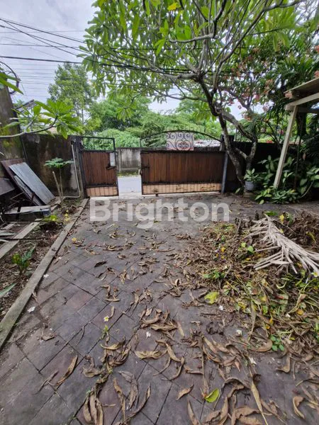 image DIJUAL RUMAH MEWAH ELEGAN DI UBUNG DENPASAR UTARA (1)