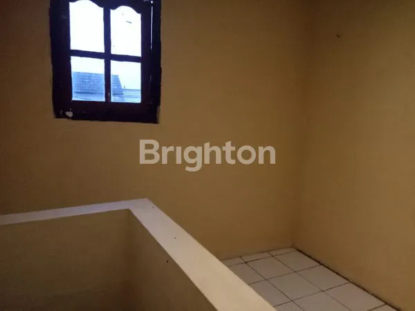 image RUMAH 300 JUTA 2 LANTAI DI GPA NGIJO (4)