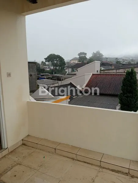 image HUNIAN STRATEGIS DEKAT ALUN-ALUN SUMOWONO (8)