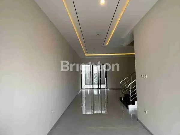 image RUMAH BARU 2 LANTAI, DESAIN MEWAH KEKINIAN MANYAR KERTOADI, SURABAYA TIMUR (SANGAT STRATEGIS) (3)