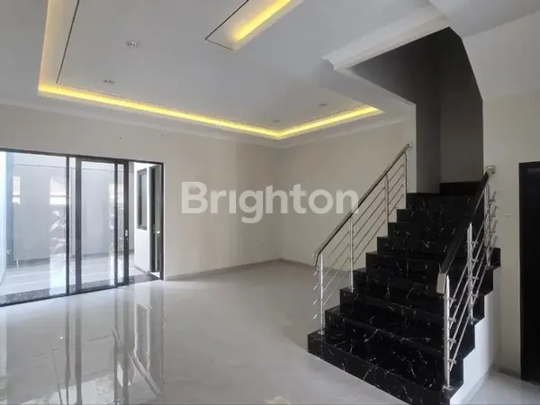 image RUMAH BARU 2 LANTAI, DESAIN MEWAH KEKINIAN MANYAR KERTOADI, SURABAYA TIMUR (SANGAT STRATEGIS) (6)