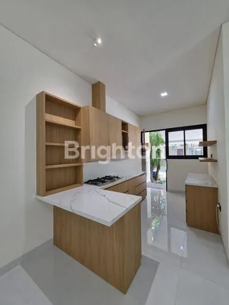 image RUMAH MEWAH SIAP HUNI THE PRESTIGIA EMINENT BSD CITY (3)