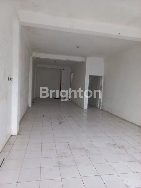 image RUKO 3 LANTAI + ROOFTOP DI JL. TENGGIRI RAWAMANGUN (2)