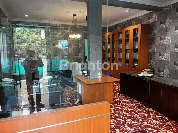 image KANTOR SIAP PAKAI, LUAS 354M², HARGA NEGO (3)
