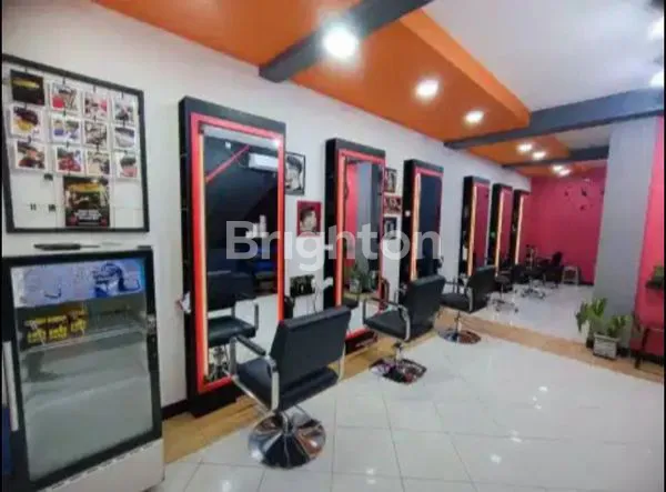 image RUKO 2 LANTAI BONUS SALON AKTIF ATAU BARBERSHOP. SIAP PAKAI (2)