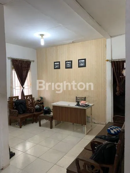 image RUMAH TAKE OVER LT 135 DI KUBU RAYA, SIAP HUNI! (1)