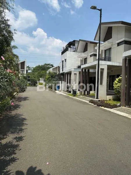 image RUMAH DIJUAL/DISEWA DI PODOMORO GOLF VIEW - LT/LB: 108M2/122M2 (2)
