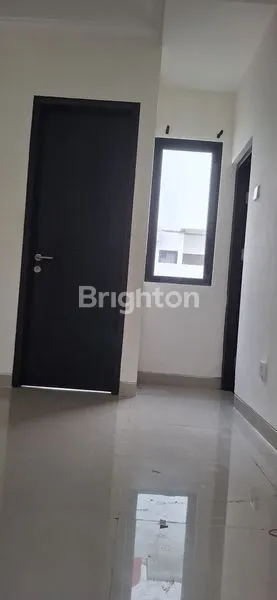 image DIJUAL RUMAL TENGAH KOTA BERNUANSA MINIMALIS LOKASI DALAM PERUMAHAN GRANDCITY AMAN NYAMAN HARGA NEGO (3)