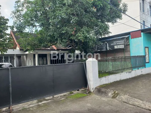 image RUMAH SIAP HUNI, LT 800M², LOKASI NYAMAN DEKAT NOMMENSEN & RS (2)