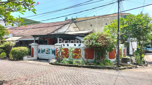 image RUMAH HOOK NGINDEN INTAN, ADA TOKO BISA DIPAKAI UNTUK USAHA, PADAT PEDUDUK, DEKAT RAYA  (1)
