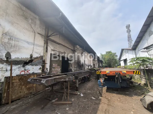 image GUDANG RAYA MARGOMULYO LOKASI STRATEGIS (3)