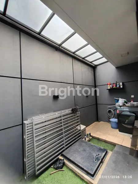 image RUMAH SANGAT STRATEGIS DI CAKUNG JAKARTA TIMUR (8)