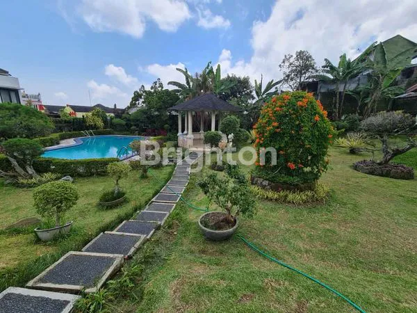 image VILLA PUNCAK SIMPANG HANJAWAR CIPANAS (5)